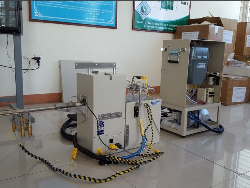 Hình ảnh thiết bị quan trắc khí thải isokinetic và Uni-Vos
