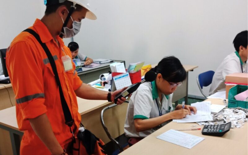 Định nghĩa quan trắc môi trường lao động (đo kiểm môi trường lao động) là gì?